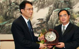 Kunming's Royal Thai Consulate-General Visits Hunan 