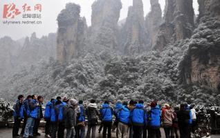 The first snowfall of Zhangjiajie landscape area in 2012 