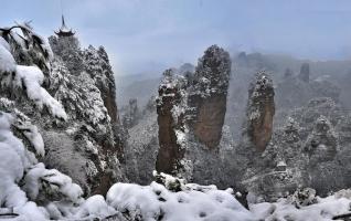 Zhangjiajie snow version of the Avatar world 