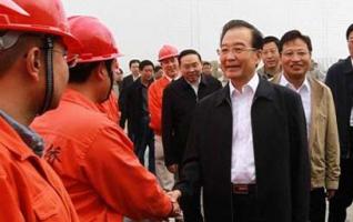 Premier Wen Inspects Xiangxi's Poverty Alleviation and Development 