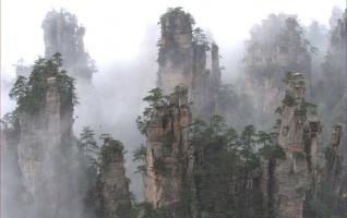 Zhangjiajie misty rain beauty in early summer[Photo Gallery] 