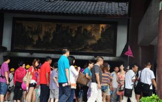 Wulingyuan is expected to exceed 1 million people During Golden Week 