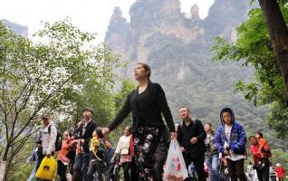 Wulingyuan scenic spot tourism reception scale a record During G-Week 