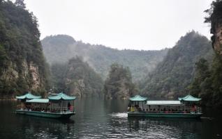 ZJJ Huanglong Cave & Baofeng Lake will Rise in Ticket Prices in Coming 2013 