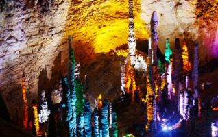 ZJJ Huanglong Cave & BaoFeng Lake Ticket prices will be adjusted up 