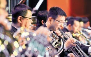 Hunan Changsha Holds Spring Festival Symphony Concert 