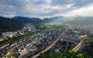 ZJJ Wulingyuan Strives to Create the Most Beautiful Tourist Town 