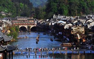 Entrance Fee to Ancient Town Hurts Tourism 