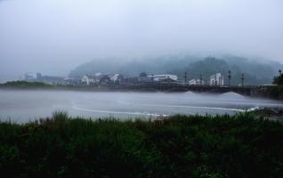 Splendor of Advection Fog in ZJJ Wulingyuan District 