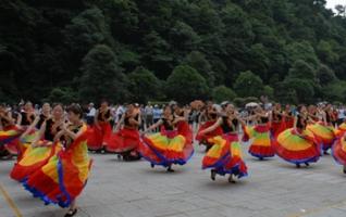 ZJJ Held “Happy Xiaoxiang Beautiful Park” Recreational and Sports Activity 