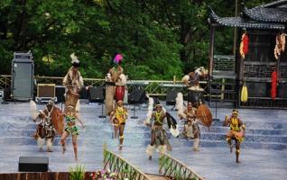 South African Band Compositing A Song for zhangjiajie 