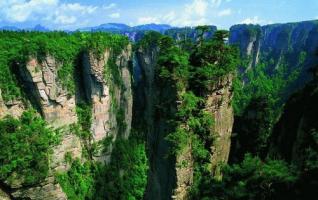 Many Chengdu Travel Agencies Praised Zhangjiajie 