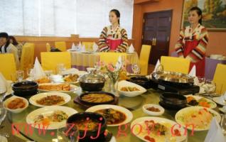 The First North Korean Restaurant Entered Zhangjiajie 