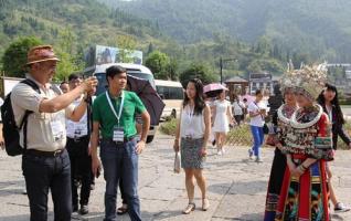 UN Experts Appreciated Zhangjiajie Natural Scenery 