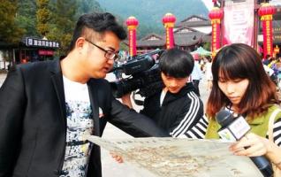 Hand-painted Map Showed in Zhangjiajie Scenic Spots 