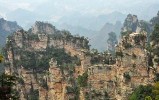 Zhangjiajie “Great Wall” Landscape on National Day 