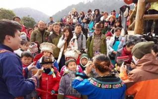 Hunan, Guizhou Visitors Experience Miao People’s New Year Celebrations 