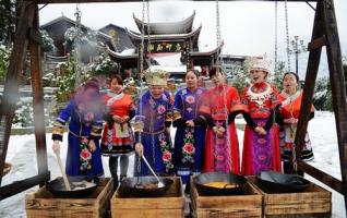 ZJJ Wulingyuan shows “Hot Pot” in Winter Snow 