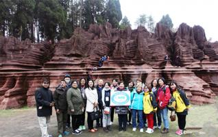 Traveling Salesmen Worldwide Visit Western Hunan 