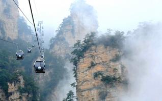 Zhangjiajie Tianzi mountain cableway recovers operation 