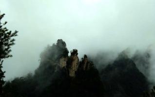 Zhangjiajie shows Clouds Fairyland after the rain