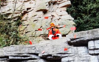 Zhangjiajie Dragon Ladder waves “Red Rain”