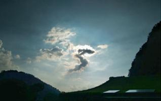 ZJJ Huanglong Hole shows Dragon-shaped Clouds on Dragon Boat Festival