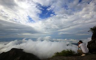 Hunan Hengshan Mountain Among Sea of Clouds