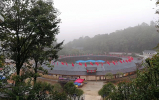 Zhangjiajie bullring town will be open to the public