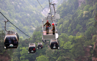 Zhangjiajie Launches Safety Facilities Inspection Before May Day Holiday